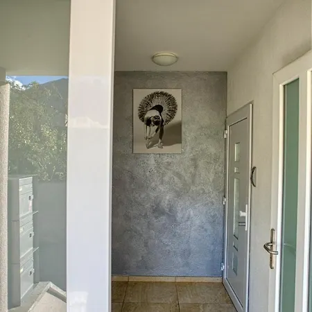 Lejlighed Elegant With Pool And Parking Losone